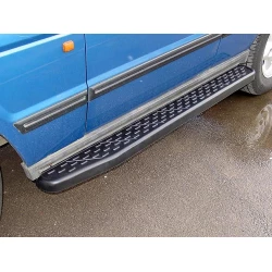 SIDE STEPS MET RUBBEREN BOVENKANT DISCOVERY 1